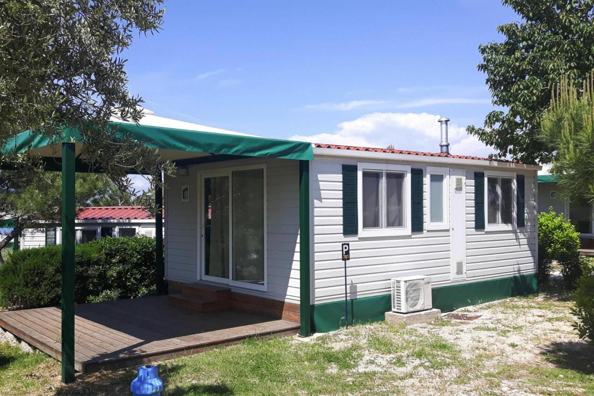Mobile Homes In Camp Kovacine, Cres, With Long Pebble